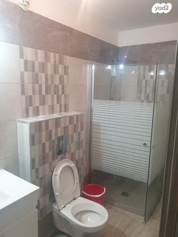 מרתף/ פרטר, רבי עקיבא 20, שיכוני המזרח, ראשון לציון