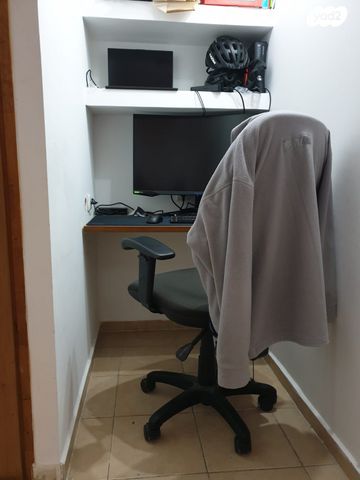 דירה, הרב מיימון 33, נווה שאנן, חיפה