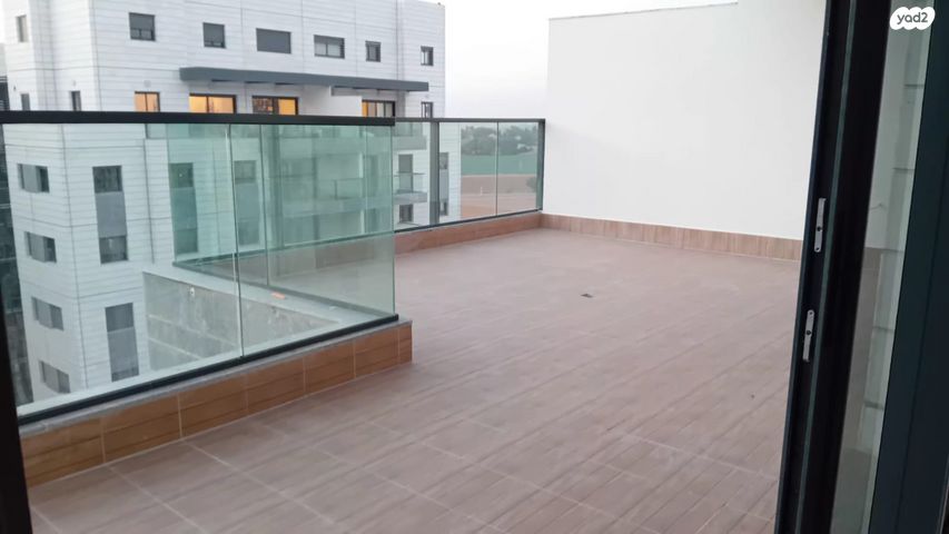 גג/ פנטהאוז, רימון 7, כרמי הנדיב, אחוזת רוטנר, קרית מלאכי