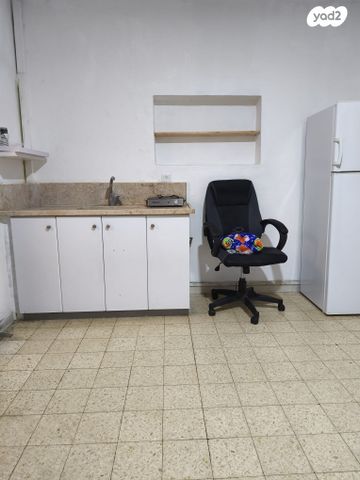 יחידת דיור, א.ד. גורדון 27, קרית אליעזר פרי, פתח תקווה