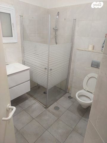 דירה, ככר יהלום 12, שאר העיר, מעלה אדומים