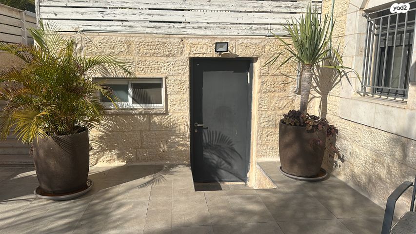 יחידת דיור, הר מיכוור 24, מגדים, מעלה אדומים