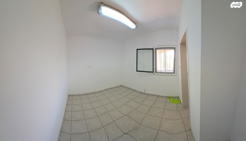 דירת גן, הצבעוני 19, הזיתים, מעלות תרשיחא