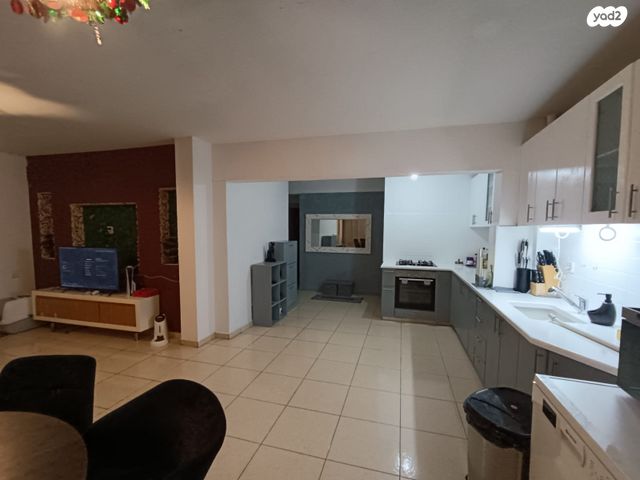 הרב אברהם הלל 5