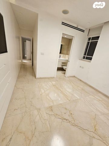 דירה, שמעון אבידן 24, קרית רבין, חולון