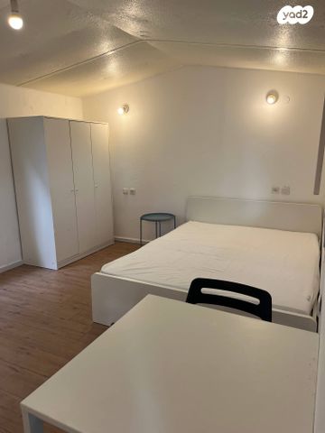 יחידת דיור, דרך הפארק 1, שאר העיר, רעננה