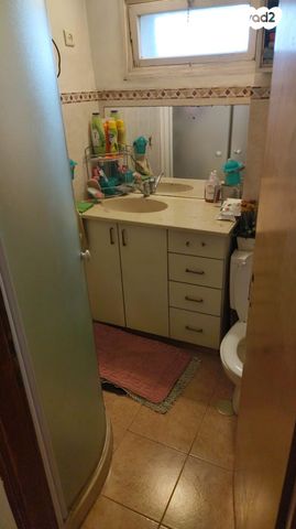 דירה, מבוא העשרה 5, הגבעה הצרפתית, גבעת שפירא, ירושלים