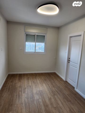 דירה, הכבאים 17, נווה יהושע, ערמונים, רמת גן