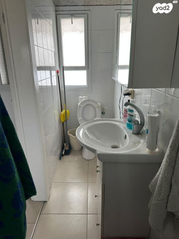 דירה, פנחס רוזן 20, שיכון דן, נווה דן, תל אביב יפו