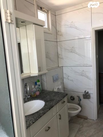 גג/ פנטהאוז, סוקולוב 51, אגרובנק, חולון