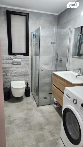 מרתף/ פרטר, האחווה 22, שרונה, כפר יונה