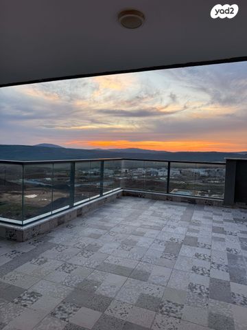 גג/ פנטהאוז, מבצע מכבי 1, טבריה המושבה, טבריה