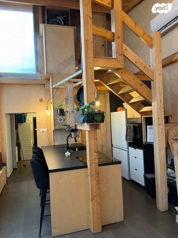 קדושי בלזן 3