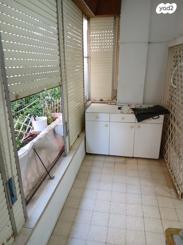 דירה, הרצל 27, רוטשילד עצמאות, בת ים