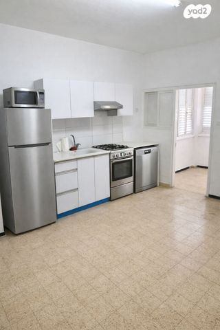 דירה, הרצל 98, אברמוביץ', ראשון לציון