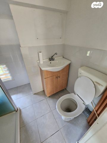 יחידת דיור, שדרות בר יהודה 55, יגאל אלון, קרית מלאכי