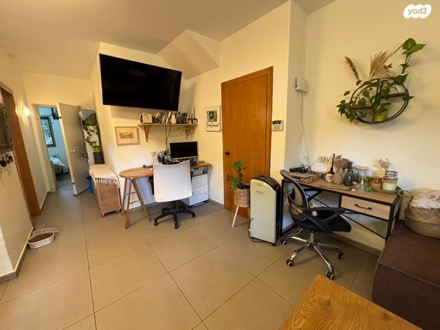 יחידת דיור, האגוז 79, נווה ירק, נווה ירק