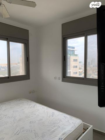 דירה, פרופסור ישעיהו ליבוביץ 22, עזרא, הארגזים, תל אביב יפו