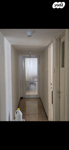 דירה, א.ד. גורדון 17, א' / צפון מזרח העיר, רחובות