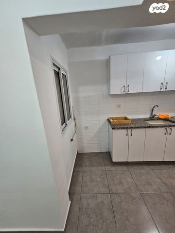 דירה, החי"ם 24, תל גיבורים, חולון