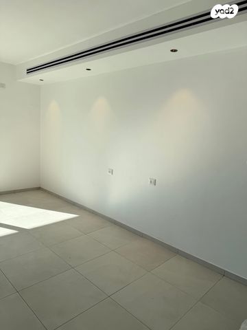 דירה, לח"י 7, שאר העיר, בני ברק