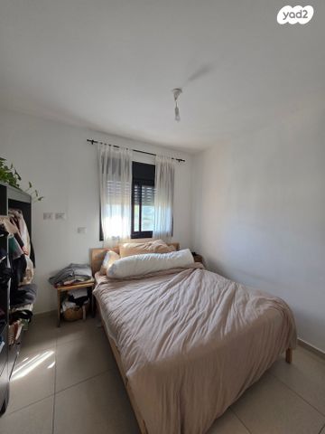 דירה, עומר אל חטאב 4, העיר התחתית, ואדי סאליב, חיפה