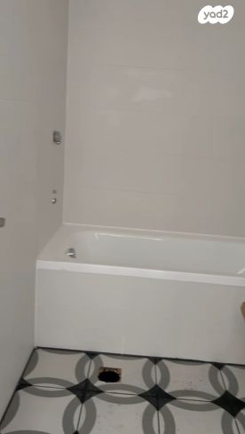 רחובות הנהר 15