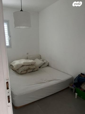 דירה, יצחק קצנלסון 9, קרית נורדאו, נתניה