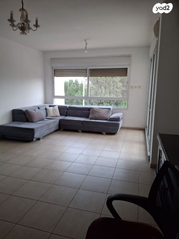 דירה, דרך תא"ל אורי בראון 19, רובע ב', אריאל