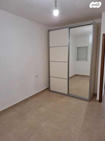 דירה, משה אבן עזרא 3, רובע ה', אשדוד