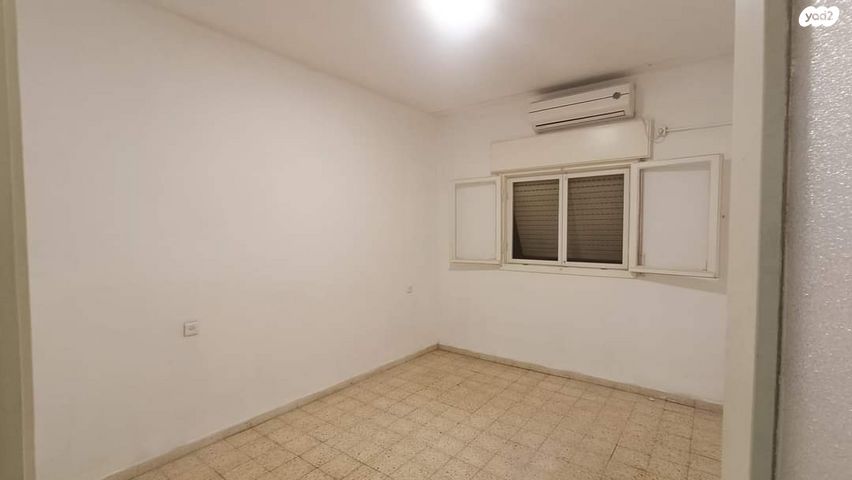 דירה, הדקלים 19, מרכז העיר, סביניה, הוותיקה, קרית ביאליק