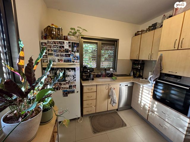 יחידת דיור, האגוז 79, נווה ירק, נווה ירק