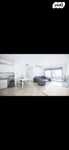 דירה, ברקת 14, אבני חן, חריש