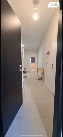 יחידת דיור, הגולן 3, נווה אילן - צבאי, יבנה