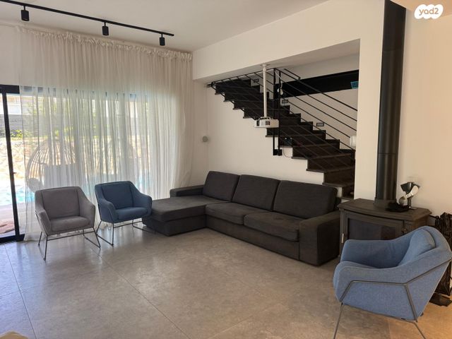 בית פרטי/ קוטג', מעיינות 48, יובלים, יובלים