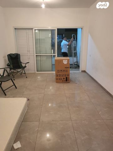 שלוש השעות 37