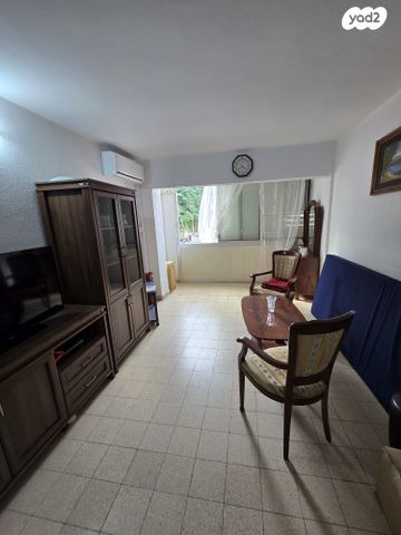 דירה, ניצנה 19, ניצנה, בת ים