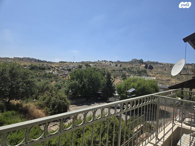 דירת גן, הצבעוני 19, הזיתים, מעלות תרשיחא