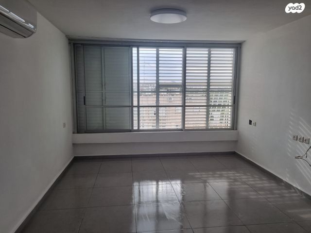 דירה, האחים אל כוויתי 3, לבנה, תל אביב יפו