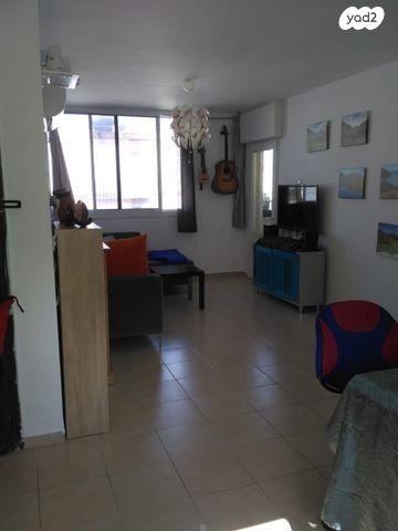 דירה, התשבי 15, גבעת נשר, נשר