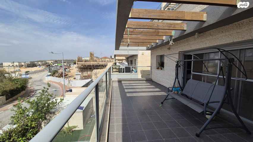 דירה, שוהם 1, עלי זהב