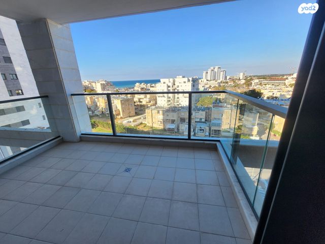 הרב הרצוג 10