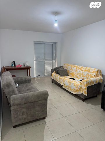 דירה, אבן עזרא 87, שכונה ד', באר שבע