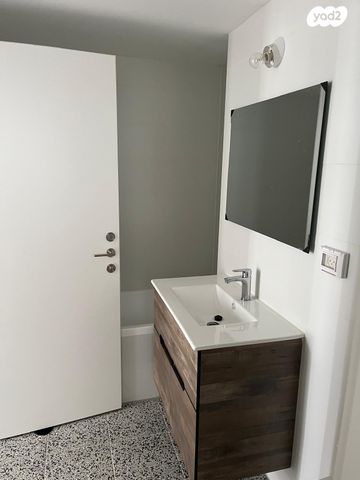 דירה, הכלנית 6, קרית גיורא, אור יהודה