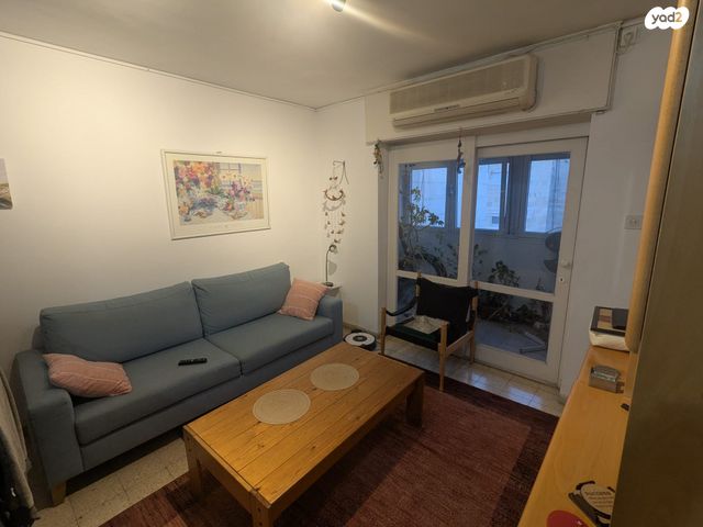 גנרל פייר קניג 19