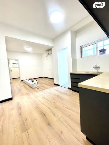 א.ד. גורדון 4