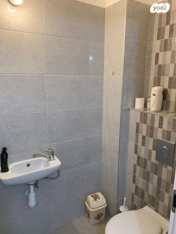 דירה, פרופסור ישעיהו ליבוביץ 22, עזרא, הארגזים, תל אביב יפו