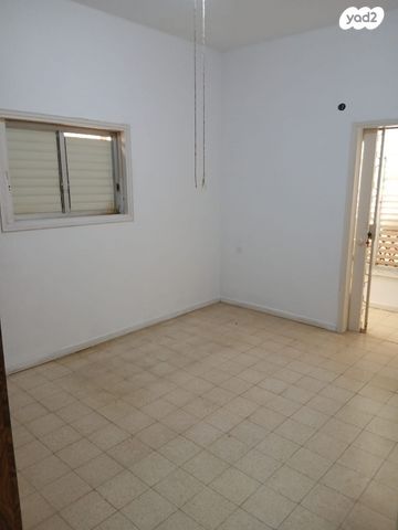 דירה, הרצל 27, רוטשילד עצמאות, בת ים