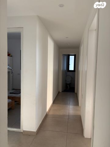 דירה, שרה אהרונסון 7, מורשת, מודיעין מכבים רעות