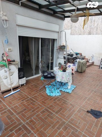 יחידת דיור, העבודה 19, ברנדייס, חדרה